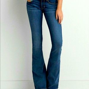 AEO Artist Flare Jeans Size 6R